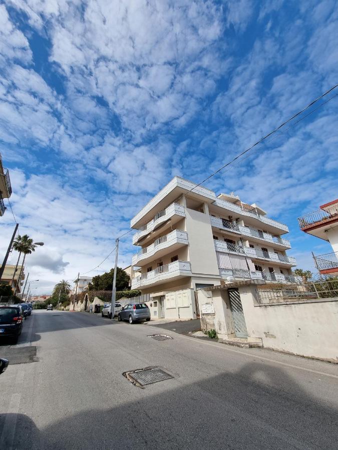 Апартаменты Terrazza Dea Calypso Сиракузы Экстерьер фото