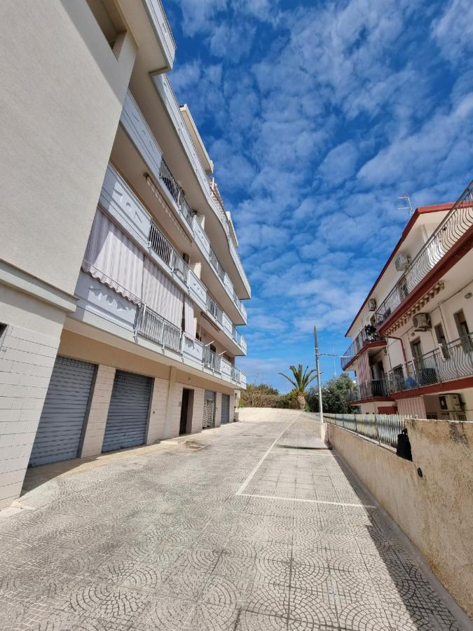 Апартаменты Terrazza Dea Calypso Сиракузы Экстерьер фото